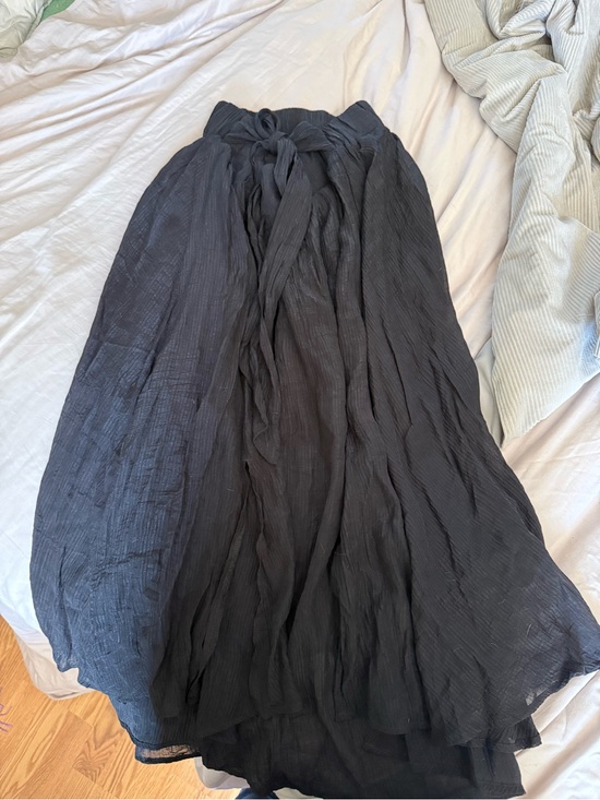 HALARA Dresses & Skirts - HALARA Black Maxi Skirt with Tie Waist
